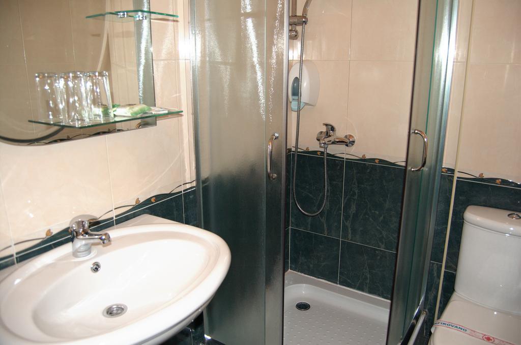 סומבור Guest House Prenociste Piccolina מראה חיצוני תמונה