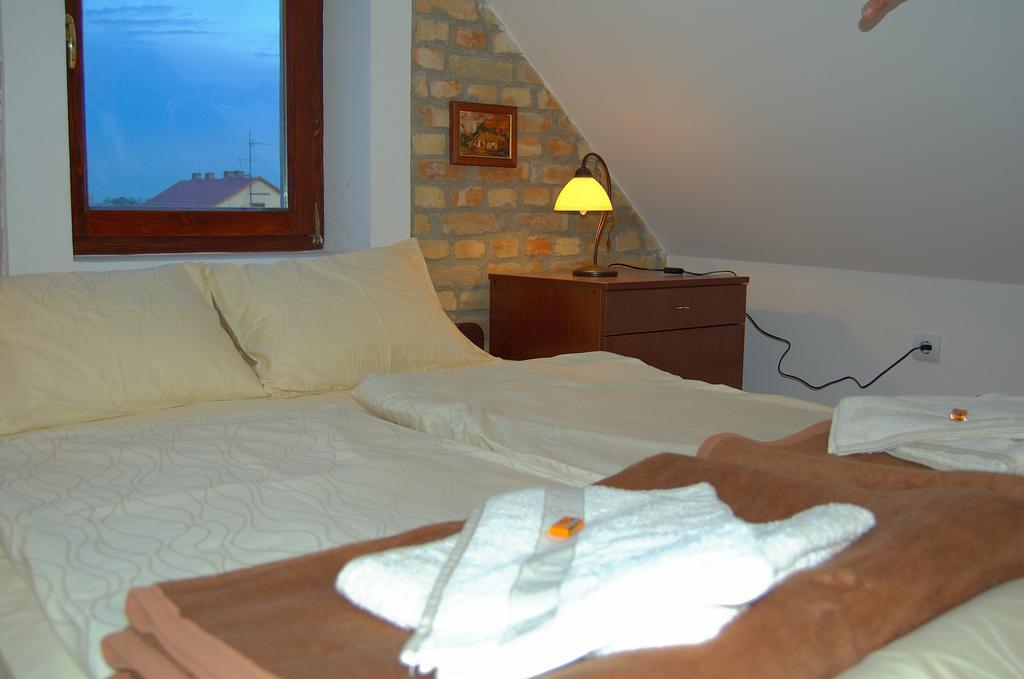 סומבור Guest House Prenociste Piccolina מראה חיצוני תמונה